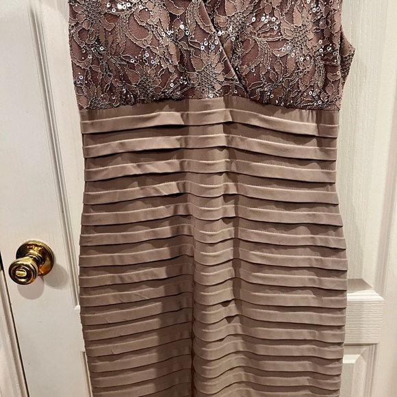 R&M Richard’s Taupe lace bodice with sequin padded chest tiered skirt. Size 12P - Picture 3 of 5